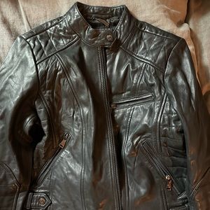 Bernardo Leather jacket - genuine leather